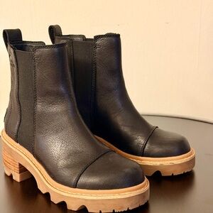 SOREL Chelsea Platform Boots